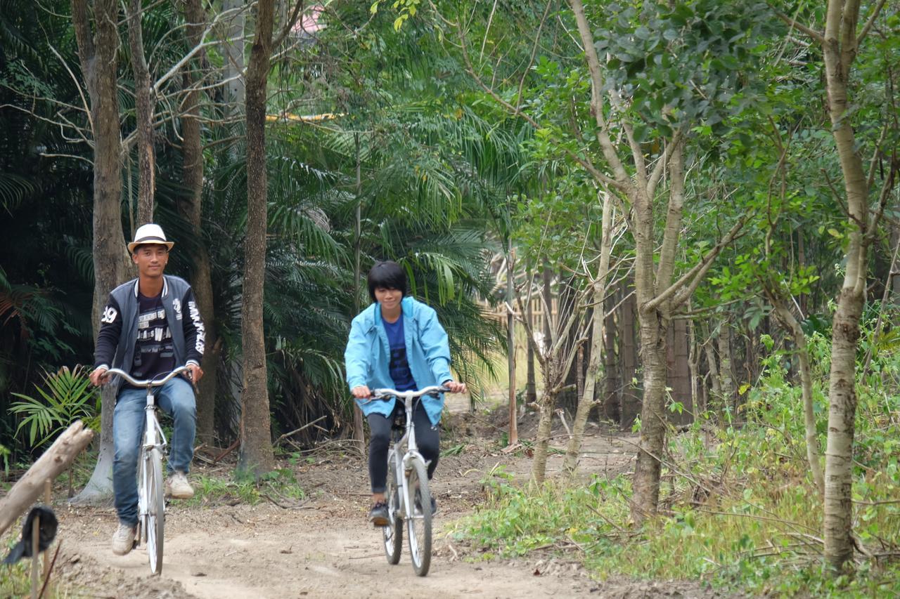 Готель Camp Story Chiangmai Чіангмай Екстер'єр фото