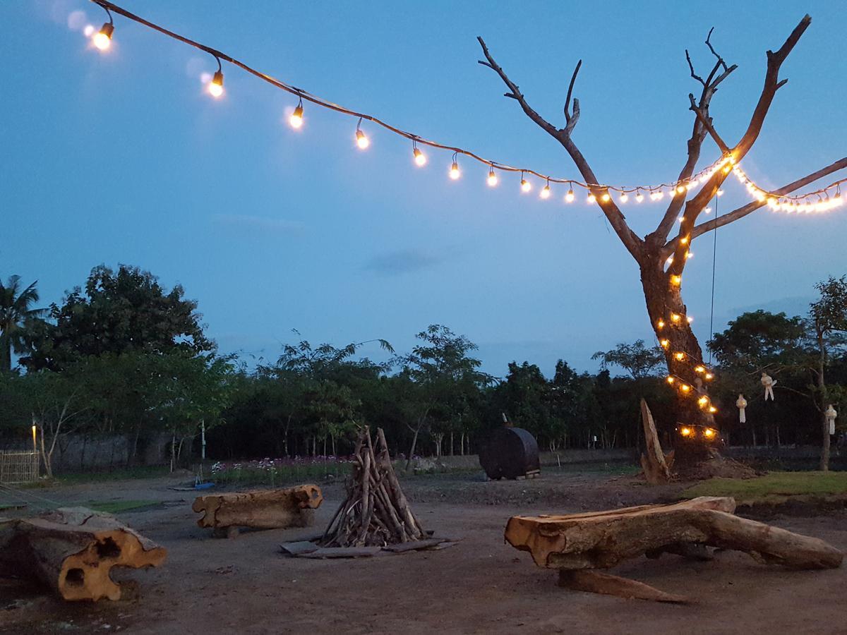 Готель Camp Story Chiangmai Чіангмай Екстер'єр фото