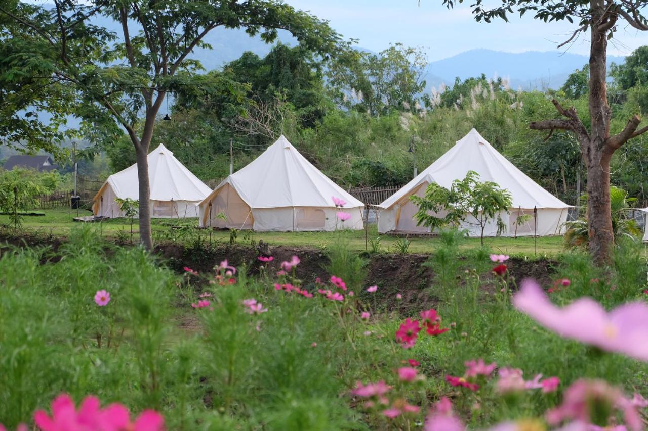 Готель Camp Story Chiangmai Чіангмай Екстер'єр фото